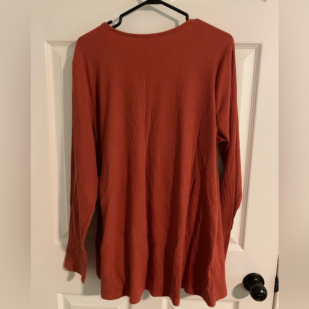 Long Sleeves - Picture 2 of 2
